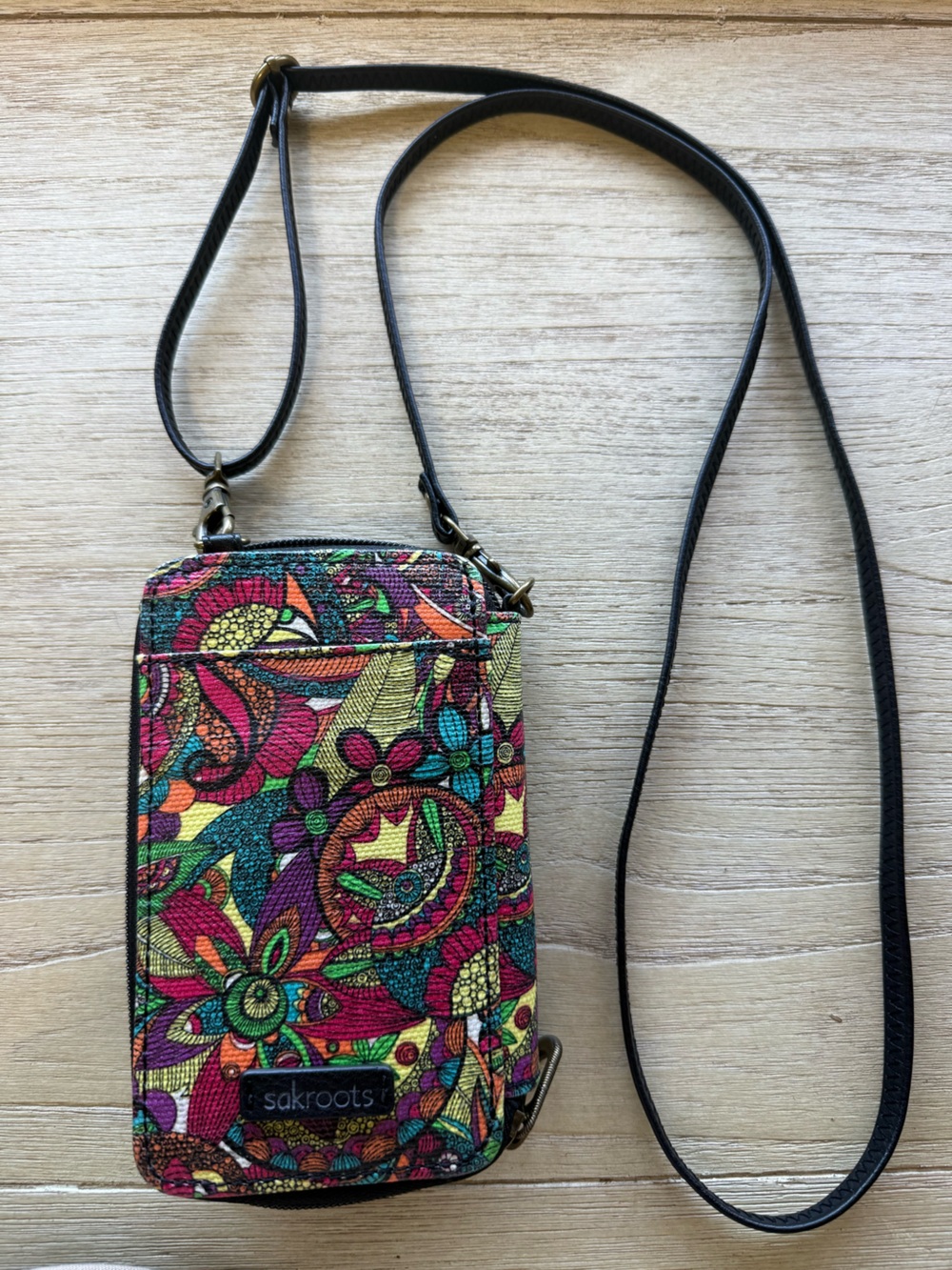 EUC Sakroots Boho Floral Crossbody Bag - Picture 2 of 7